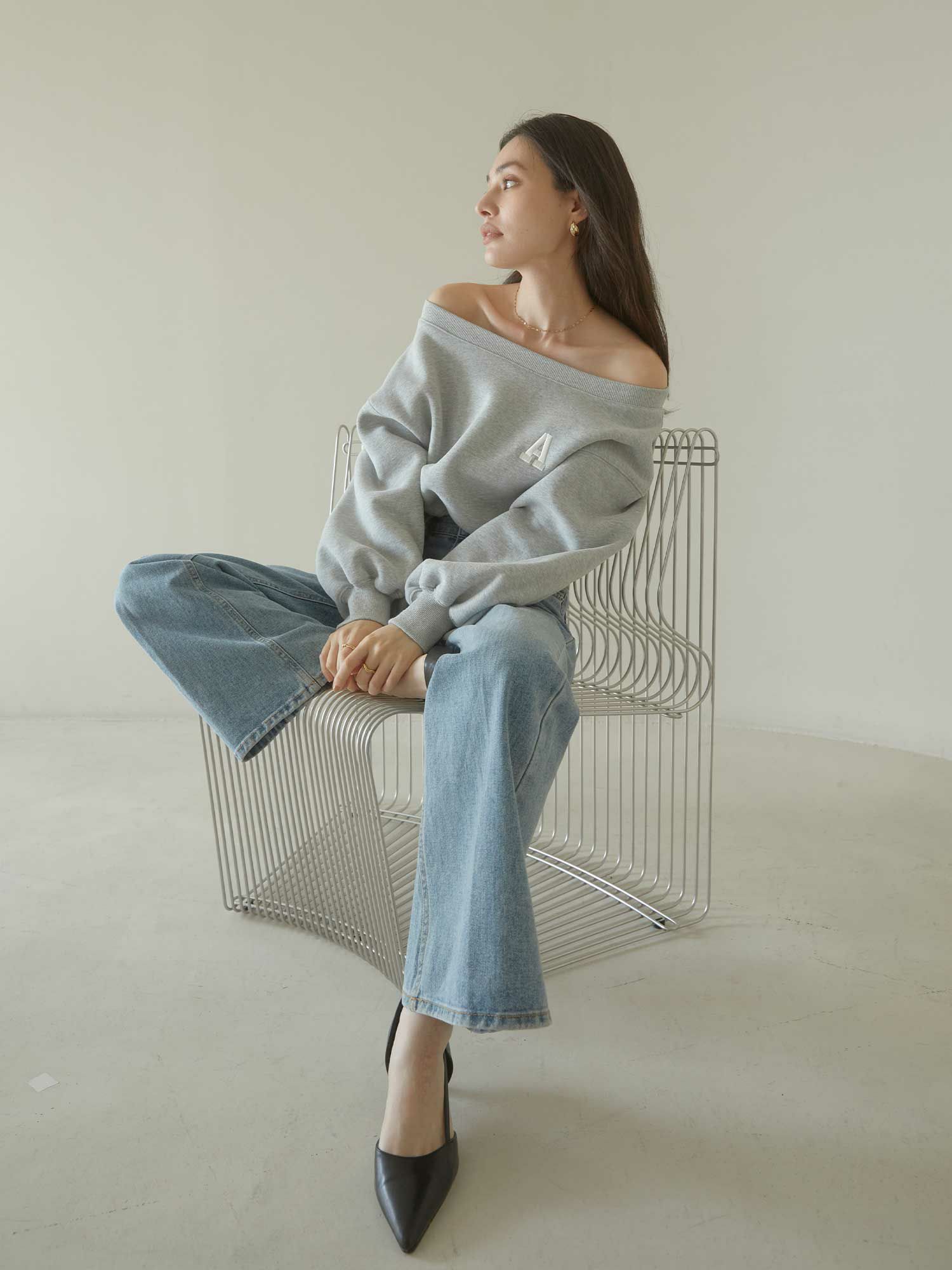 ACYM A logo off shoulder スウェット A logo off shoulder スウェット | ACYM ONLINE SHOP