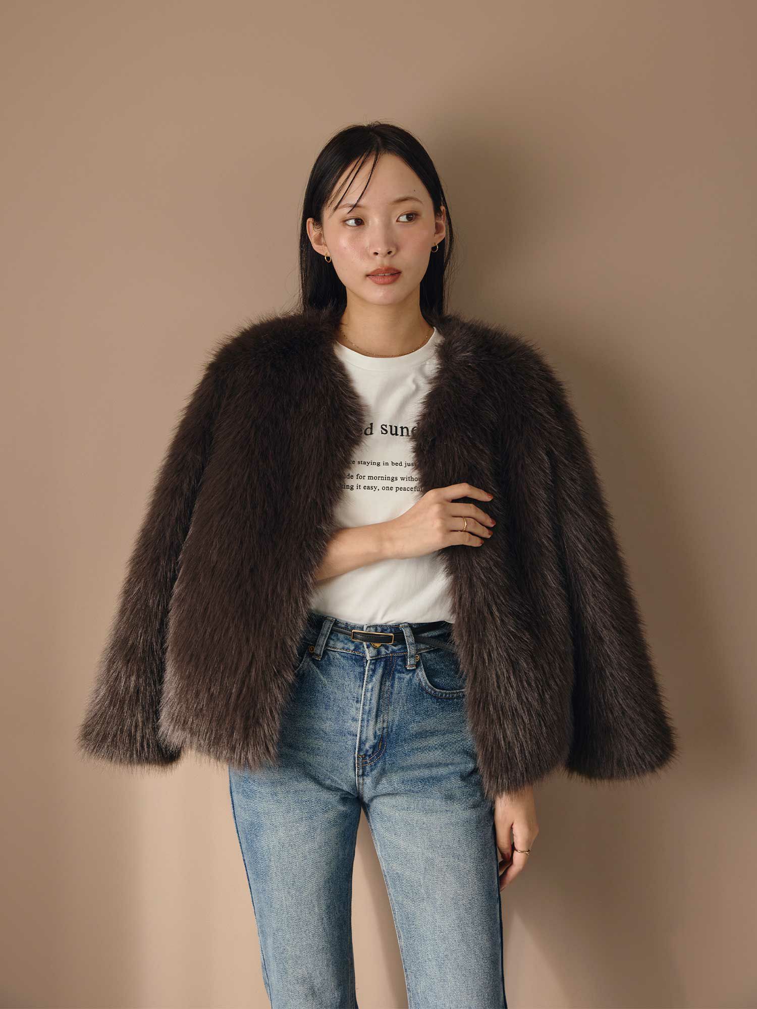 ノーカラーボリュームファージャケット | ACYM ONLINE SHOP