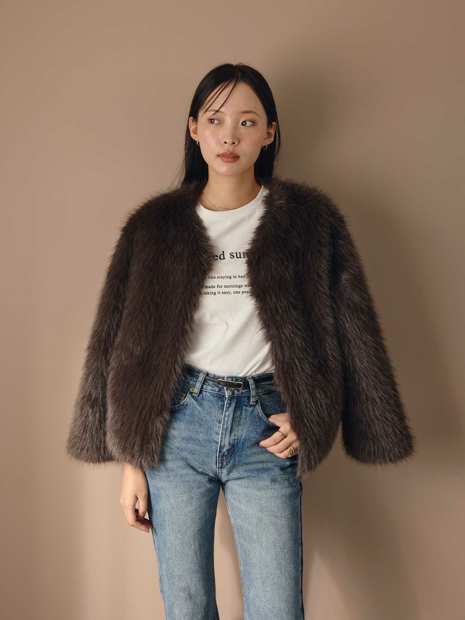 ノーカラーボリュームファージャケット | ACYM ONLINE SHOP